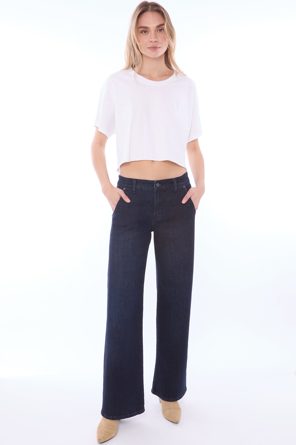 Oriana Wide Leg Jean 116