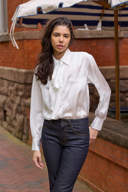 Artemis Low Rise Bootcut 110