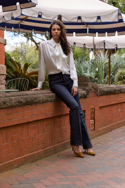 Artemis Low Rise Bootcut 110