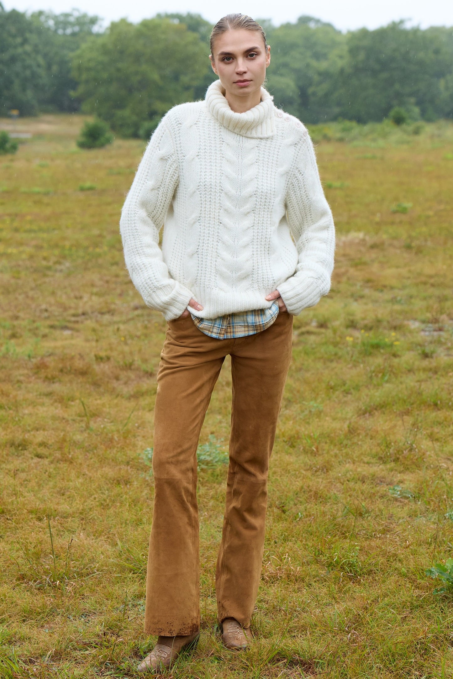 Lido Low Rise Bootcut Pant 103