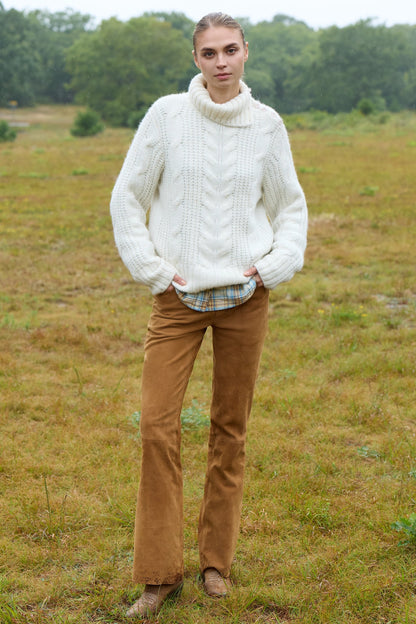 Lido Low Rise Bootcut Pant 103